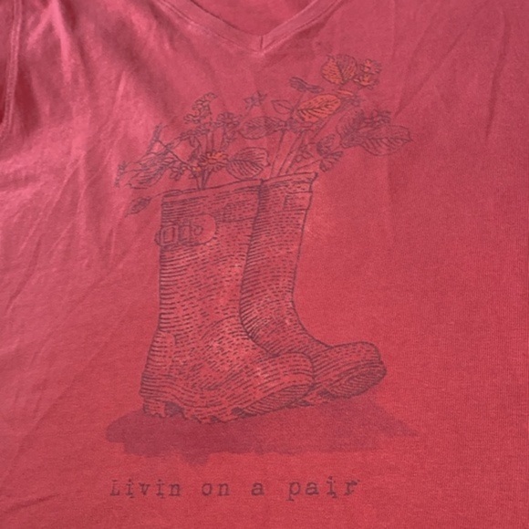 Life is Good T-shirt size small living on a pair rain boots print - Picture 3 of 6
